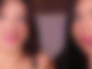 Emperatriz y Linsey's Live Sex Cam Show