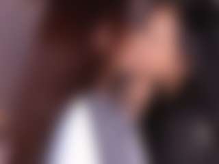 Emperatriz y Linsey's Live Sex Cam Show