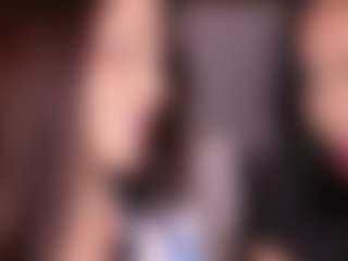 Emperatriz y Linsey's Live Sex Cam Show