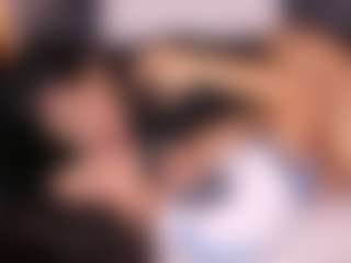 Emperatriz y Linsey's Live Sex Cam Show