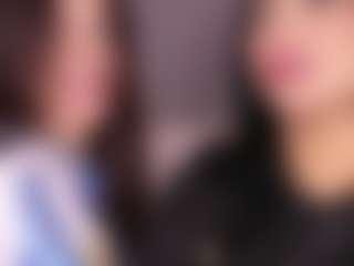 Emperatriz y Linsey's Live Sex Cam Show