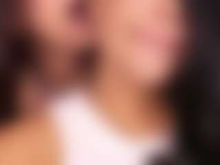 Emperatriz y Linsey's Live Sex Cam Show