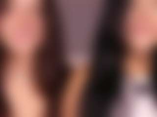 Emperatriz y Linsey's Live Sex Cam Show
