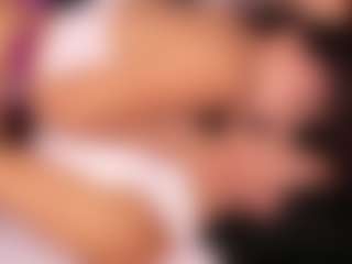 Emperatriz y Linsey's Live Sex Cam Show