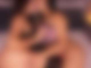 Emperatriz y Linsey's Live Sex Cam Show