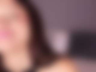 Emperatriz y Linsey's Live Sex Cam Show