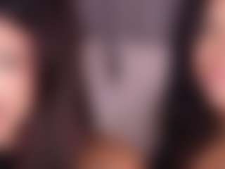 Emperatriz y Linsey's Live Sex Cam Show