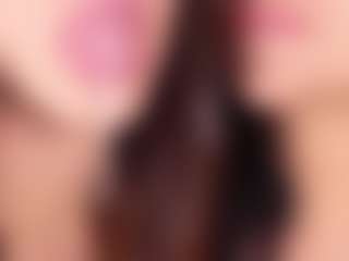 Emperatriz y Linsey's Live Sex Cam Show