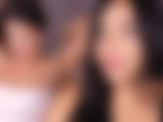 Emperatriz y Linsey's Live Sex Cam Show