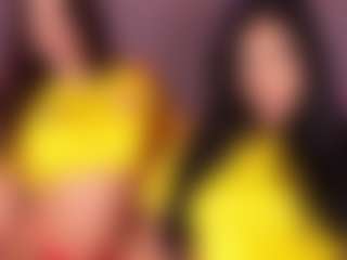 Emperatriz y Linsey's Live Sex Cam Show