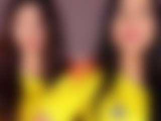 Emperatriz y Linsey's Live Sex Cam Show
