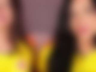 Emperatriz y Linsey's Live Sex Cam Show