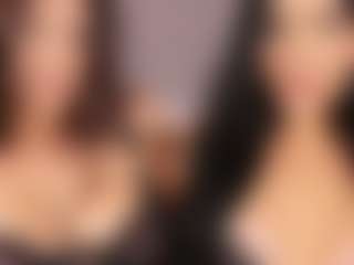 Emperatriz y Linsey's Live Sex Cam Show