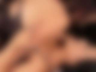 Emperatriz y Linsey's Live Sex Cam Show