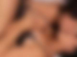 Emperatriz y Linsey's Live Sex Cam Show
