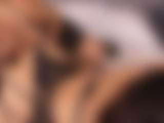 Emperatriz y Linsey's Live Sex Cam Show