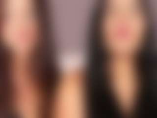 Emperatriz y Linsey's Live Sex Cam Show