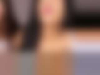 Emperatriz y Linsey's Live Sex Cam Show