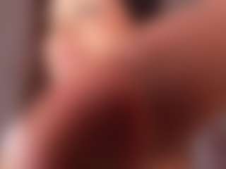 Emperatriz y Linsey's Live Sex Cam Show