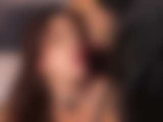 Emperatriz y Linsey's Live Sex Cam Show