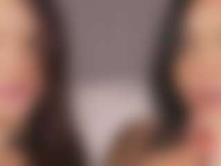 Live cam show with Emperatriz y Linsey - HD Teen (18+) on Stripli.com