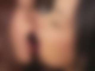 Live cam show with Emperatriz y Linsey - Amateur on galaxygirlnitro.com