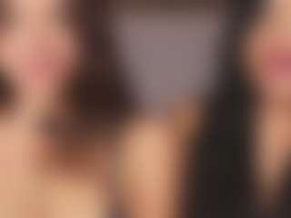 Live cam show with Emperatriz y Linsey - Latina Petite on liverealitysex.com | colombia