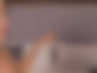 Live cam show with Emperatriz y Linsey - Double Penetration on Camversity