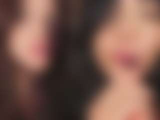 Emperatriz y Linsey's Live Sex Cam Show