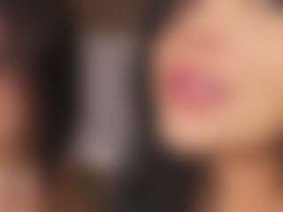 Live cam show with Emperatriz y Linsey - College Latina on live18s.com | colombia