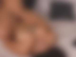 Emperatriz y Linsey's Live Sex Cam Show