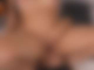 Live cam show with Emperatriz y Linsey - Orgasm on sexytreat.net