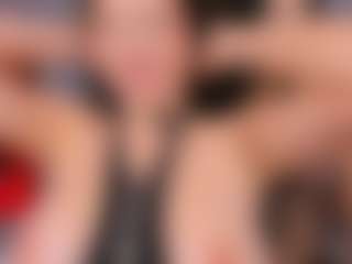 Emperatriz y Linsey's Live Sex Cam Show