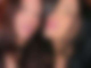 Emperatriz y Linsey's Live Sex Cam Show