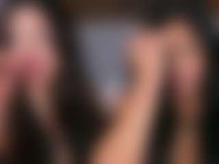 Emperatriz y Linsey's Live Sex Cam Show