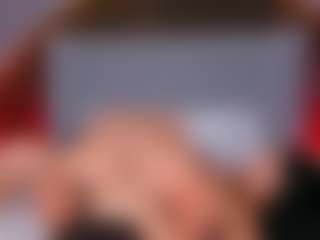 Emperatriz y Linsey's Live Sex Cam Show