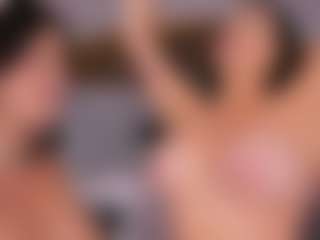 Emperatriz y Linsey's Live Sex Cam Show