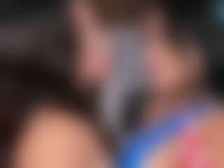 Emperatriz y Linsey's Live Sex Cam Show