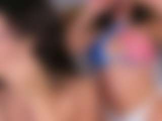 Emperatriz y Linsey's Live Sex Cam Show