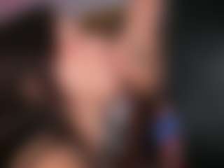 Emperatriz y Linsey's Live Sex Cam Show