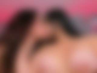 Emperatriz y Linsey's Live Sex Cam Show