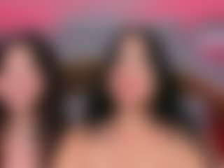 Emperatriz y Linsey's Live Sex Cam Show