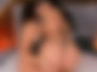 Emperatriz y Linsey's Live Sex Cam Show