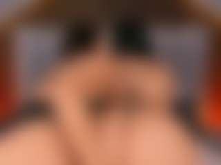 Emperatriz y Linsey's Live Sex Cam Show