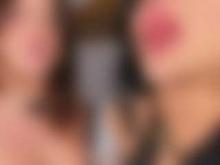 Emperatriz y Linsey's Live Sex Cam Show