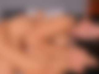 Emperatriz y Linsey's Live Sex Cam Show
