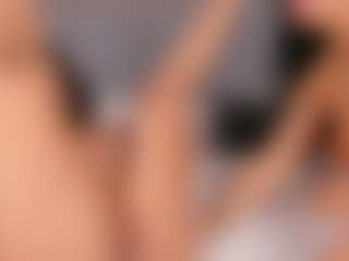Emperatriz y Linsey's Live Sex Cam Show