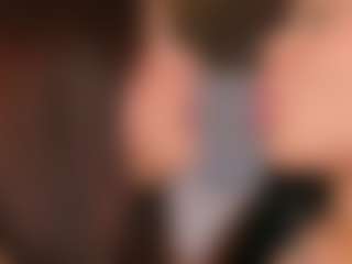Emperatriz y Linsey's Live Sex Cam Show