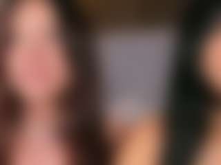 Emperatriz y Linsey's Live Sex Cam Show