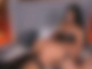 Emperatriz y Linsey's Live Sex Cam Show
